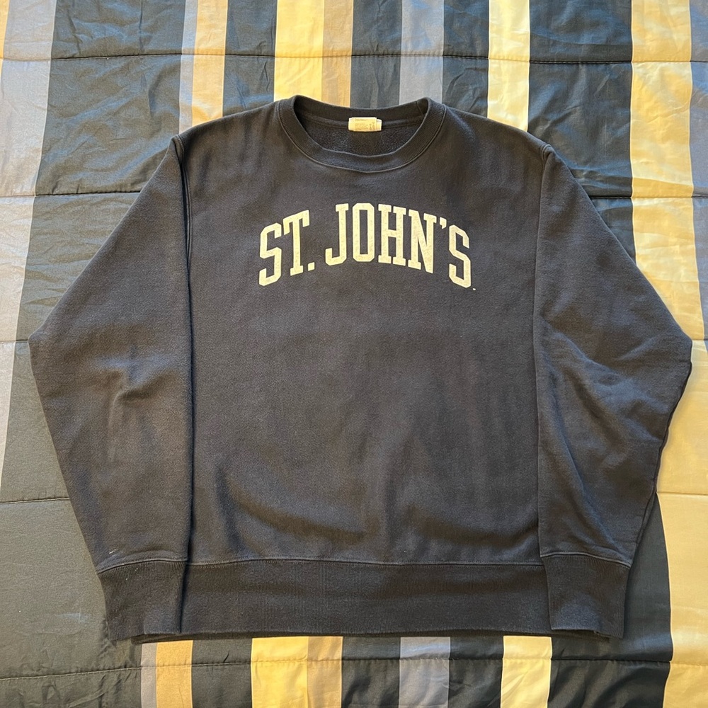 St. John’s University - Champion Reverse Weave Crewneck Sweatshirt - Large